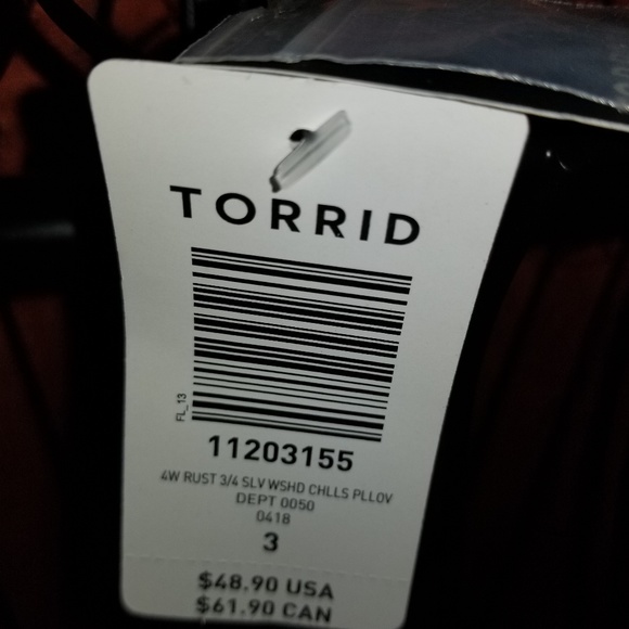 🦋TORRID PULL ON TOP WITH LATTICE DETAIL ON SHOULD - Picture 5 of 5